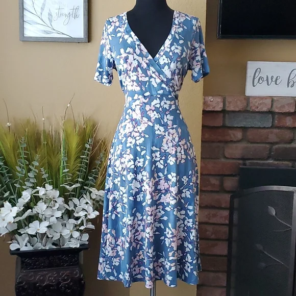 Matty M | Dresses | Matty M Blue Slate Floral Faux Wrap Pullover Dress Size  S | Poshmark